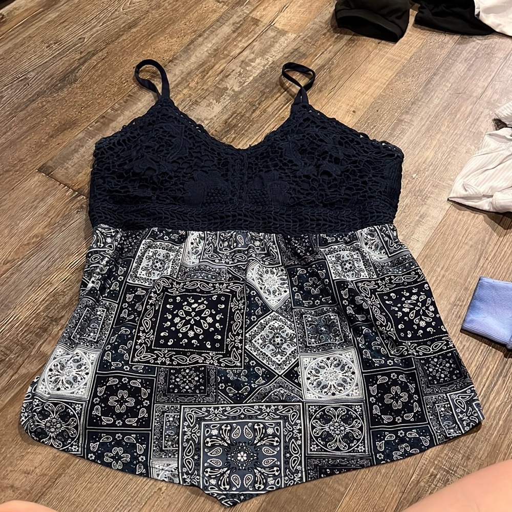 Women’s tank top